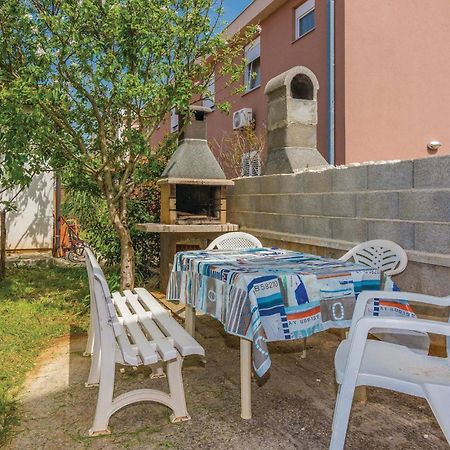 Lovely Apartment In Vir With Kitchen Esterno foto